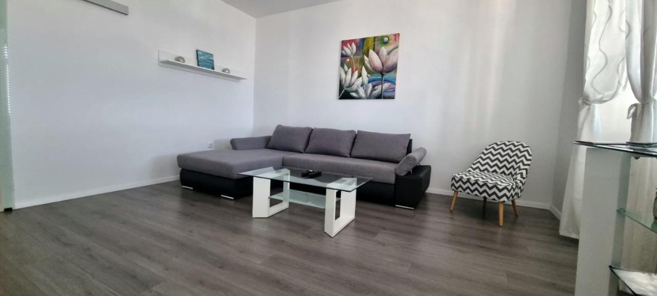 Apartment Lori - Beautiful View Рийека Екстериор снимка