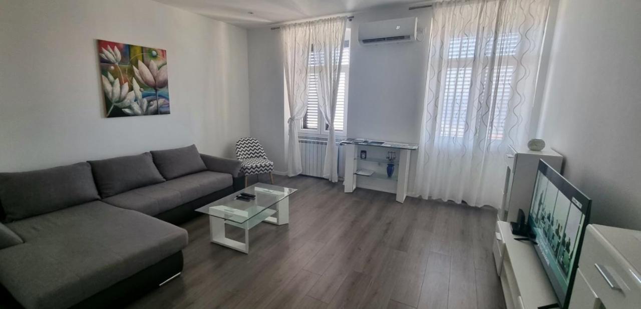Apartment Lori - Beautiful View Рийека Екстериор снимка